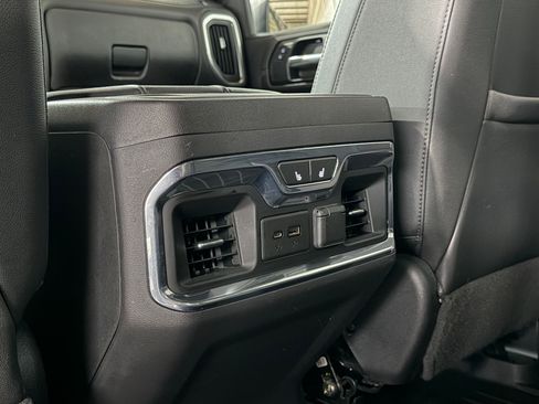 Used 2021 GMC Sierra 1500 SLT w/ SLT Premium Package AWD/4WD image 41