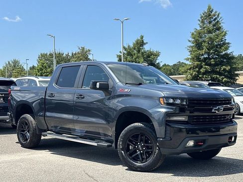 Used 2020 Chevrolet Silverado 1500 LT Trail Boss AWD/4WD image 1