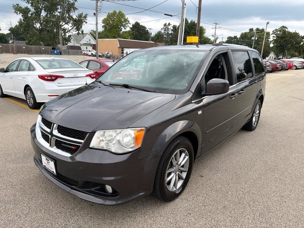 Used 2014 Dodge Grand Caravan SXT FWD image 4
