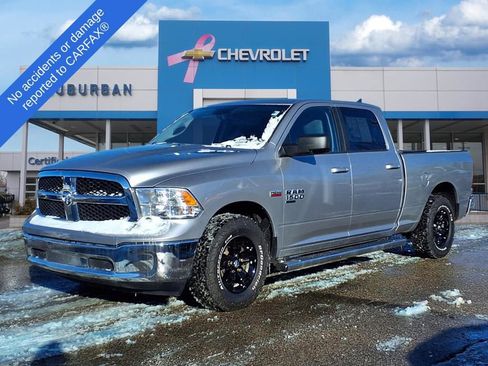 Used 2020 RAM 1500 Classic SLT w/ Luxury Group image 1