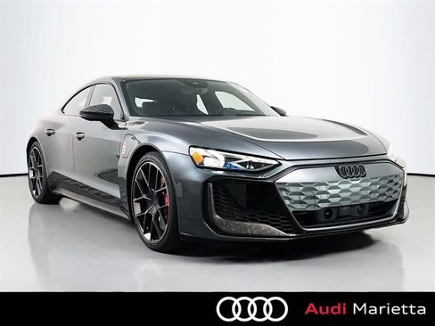 New 2026 Audi RS e-tron GT Base image 1