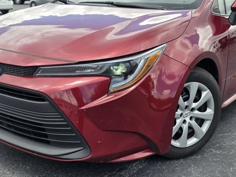 Used 2024 Toyota Corolla LE FWD image 6
