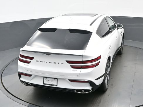New 2025 Genesis GV80 3.5T e-SC image 25