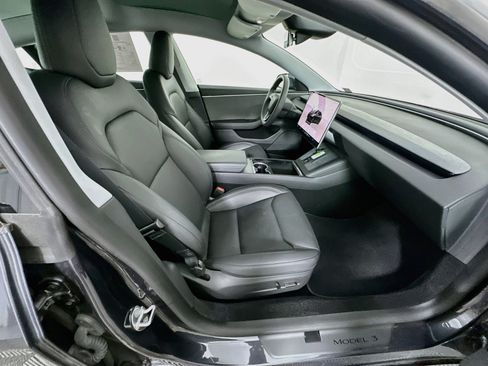 Used 2025 Tesla Model 3 Long Range RWD image 32
