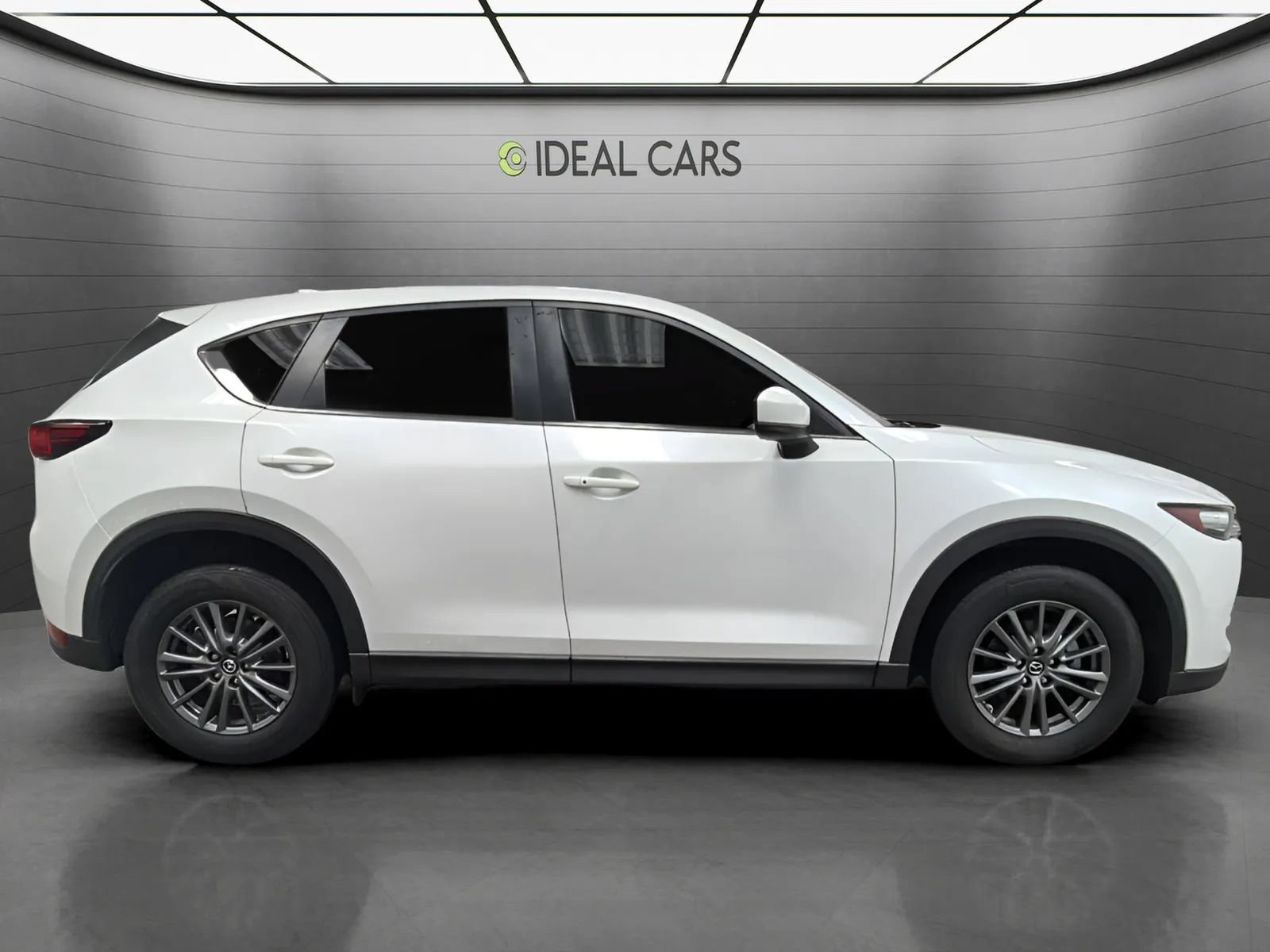 Used 2019 MAZDA CX-5 Touring FWD image 4