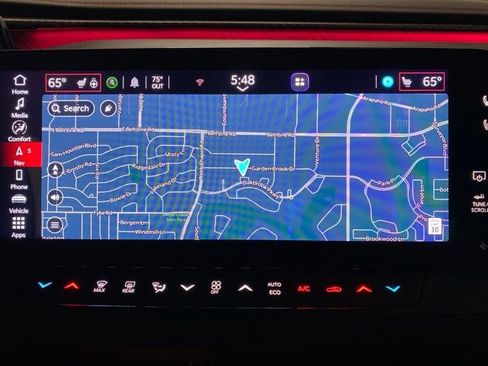 Used 2024 Dodge Charger Daytona Scat Pack w/ Plus Group AWD/4WD image 43