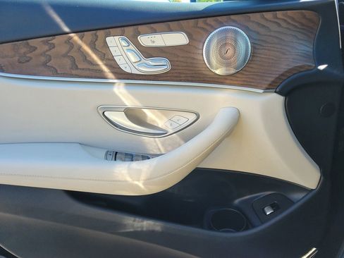 Used 2022 Mercedes-Benz E 350 Sedan image 23