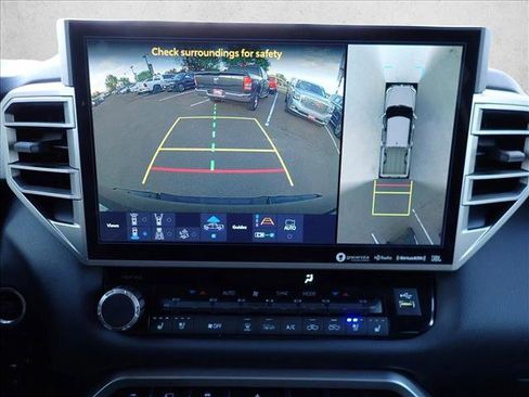 Used 2024 Toyota Tundra Limited AWD/4WD image 15