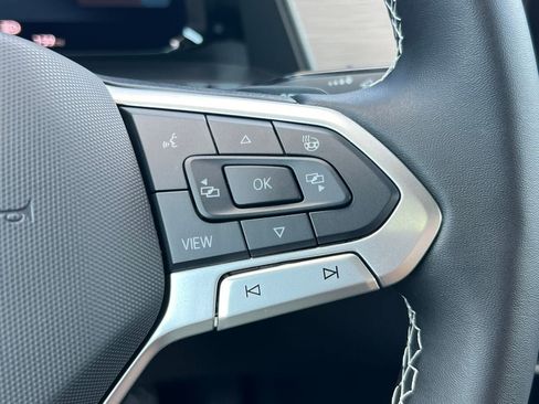 New 2026 Volkswagen Atlas Cross Sport SE AWD/4WD image 17