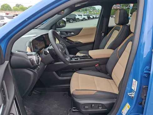 New 2026 Chevrolet Equinox ACTIV w/ Safety and Technology Package AWD/4WD image 6