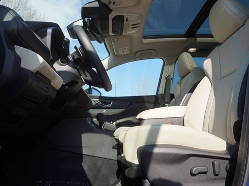 New 2026 Subaru Ascent Limited AWD/4WD image 8