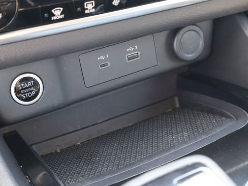 Used 2023 Nissan Rogue SV FWD image 24
