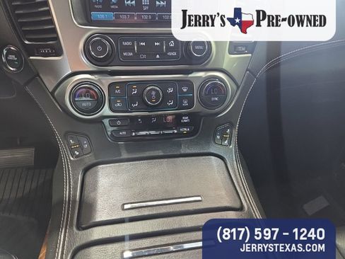 Used 2019 Chevrolet Suburban Premier RWD image 11