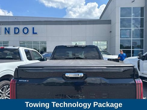 Used 2024 Toyota Tundra Limited AWD/4WD image 6