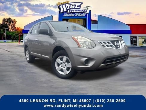 Used 2013 Nissan Rogue S image 1