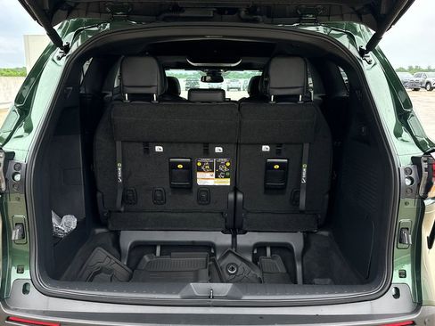 Used 2026 Toyota Sienna XLE Woodland Edition AWD/4WD image 6