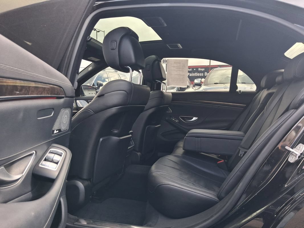 Used 2015 Mercedes-Benz S 550 Sedan image 17