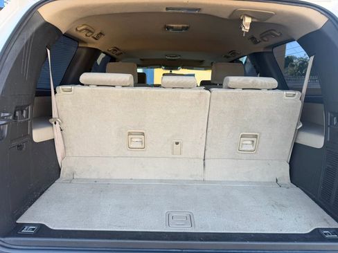 Used 2010 Toyota Sequoia SR5 RWD image 15
