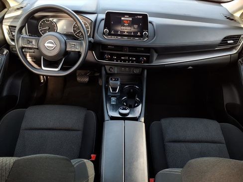 Used 2024 Nissan Rogue SV image 18