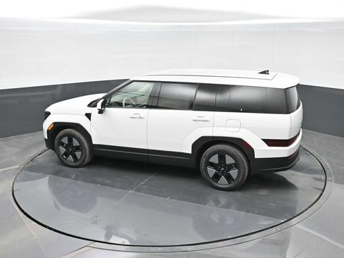 New 2026 Hyundai Santa Fe SE image 24
