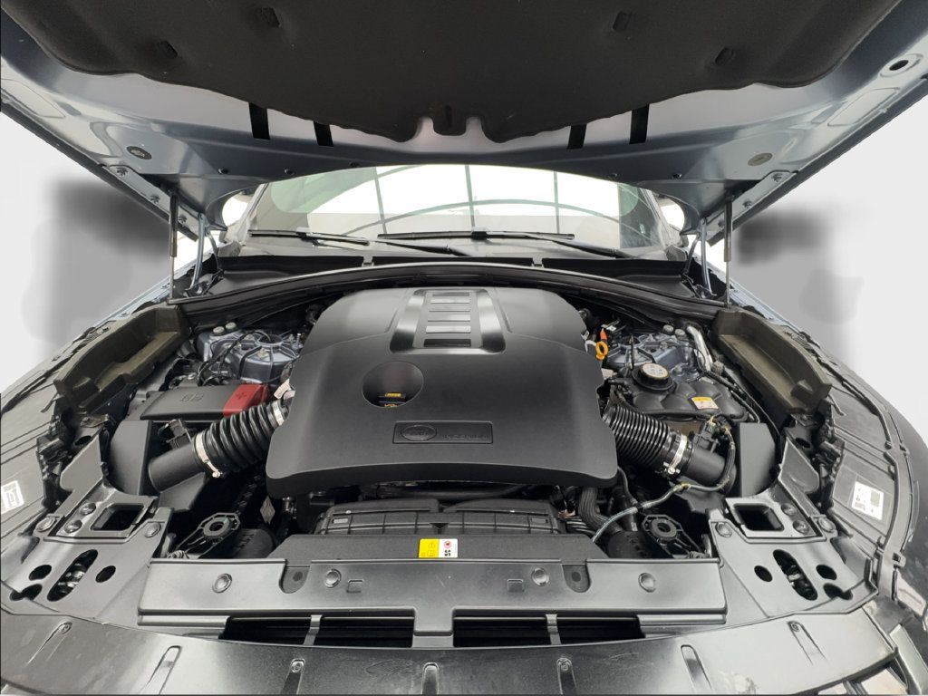 Used 2023 Land Rover Range Rover Velar R-Dynamic S AWD/4WD image 18