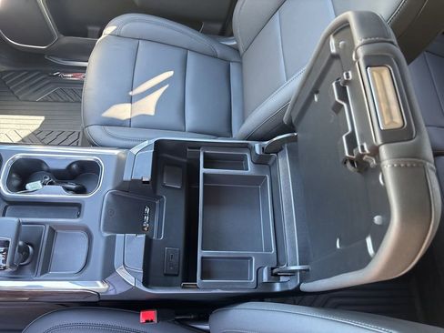 New 2026 Chevrolet Silverado 1500 RST w/ Safety Package AWD/4WD image 40