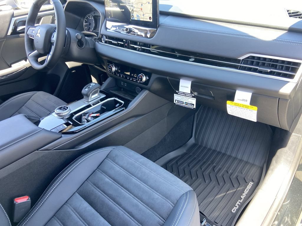 New 2026 Mitsubishi Outlander SE FWD image 25
