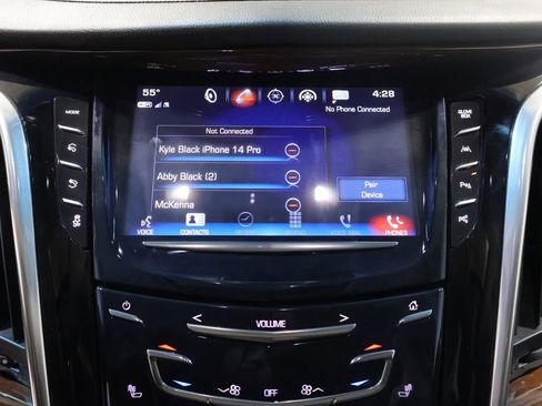 Used 2018 Cadillac Escalade ESV Premium Luxury AWD/4WD image 34