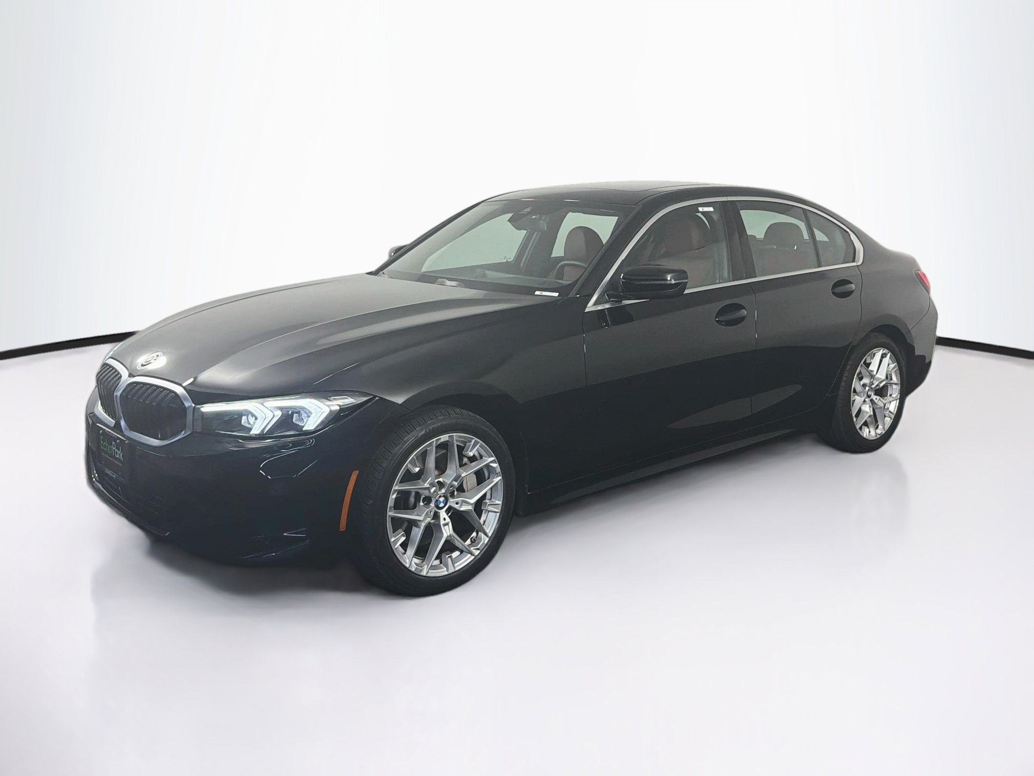 Used 2026 BMW 330i xDrive Sedan AWD/4WD image 3
