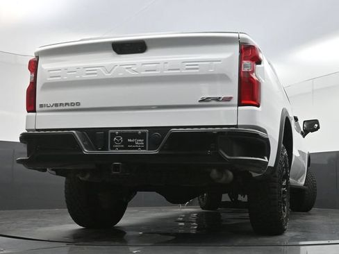 Used 2022 Chevrolet Silverado 1500 ZR2 w/ Technology Package AWD/4WD image 34