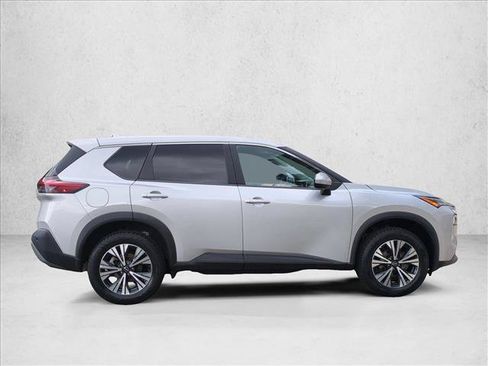Used 2023 Nissan Rogue SV AWD/4WD image 4