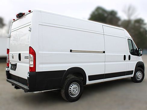 Used 2024 RAM ProMaster 3500 w/ Safety Group image 5