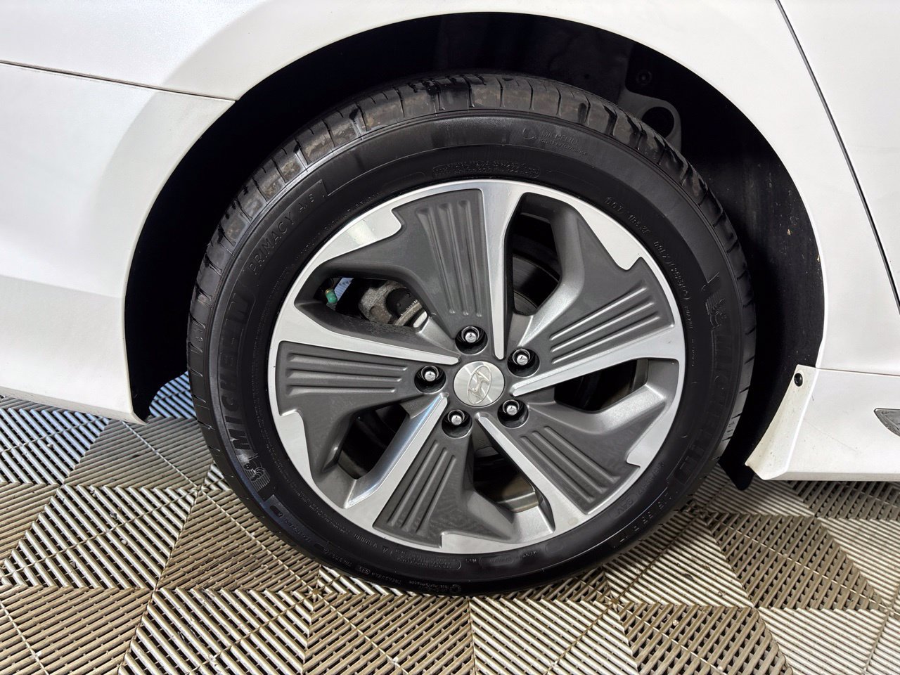 Used 2019 Hyundai Sonata Limited FWD image 30