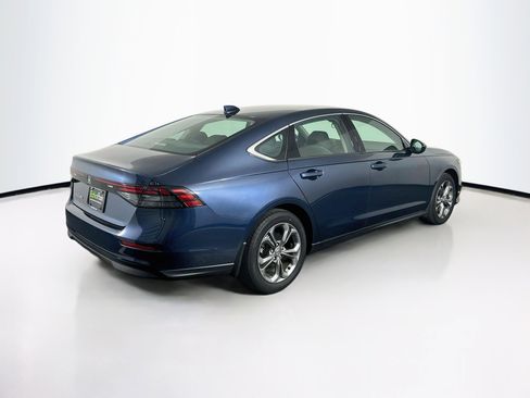 Used 2024 Honda Accord EX image 9