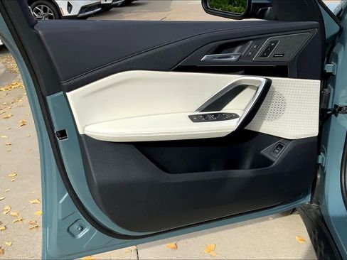 New 2026 BMW X2 xDrive28i w/ Technology Package image 10