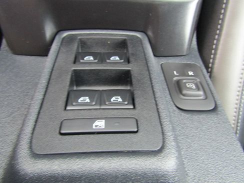 Used 2025 Ford Bronco Outer Banks AWD/4WD image 30