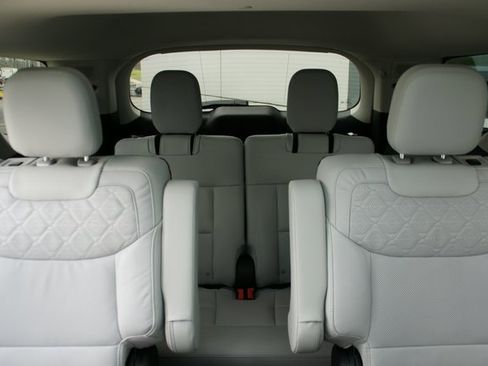 New 2026 Ford Explorer Platinum w/ LUX Leather Package image 41