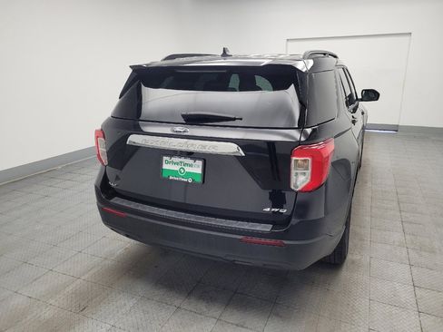 Used 2021 Ford Explorer XLT AWD/4WD image 7