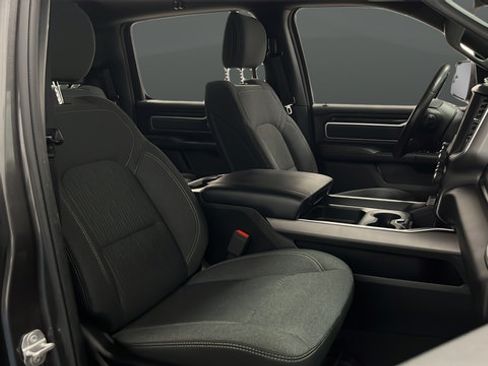 Used 2019 RAM 1500 Big Horn AWD/4WD image 23
