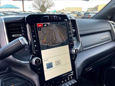 Used 2022 RAM 2500 Laramie image 19