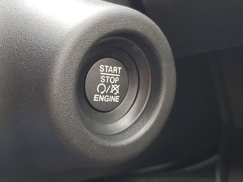 Used 2025 RAM ProMaster 2500 image 17