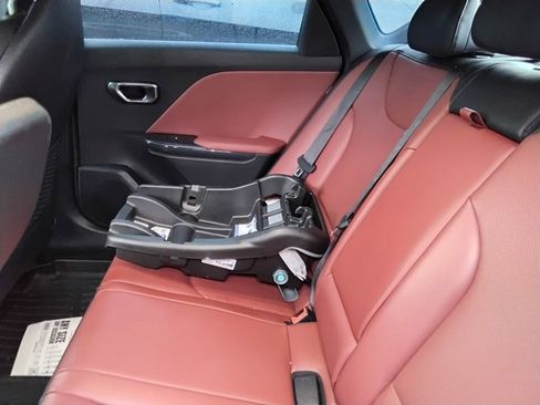 Used 2025 Kia K4 GT-Line w/ GT-Line Premium Package FWD image 10