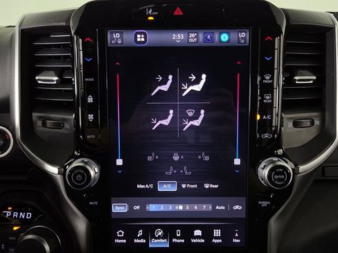 New 2026 RAM 1500 4x4 Crew Cab image 21