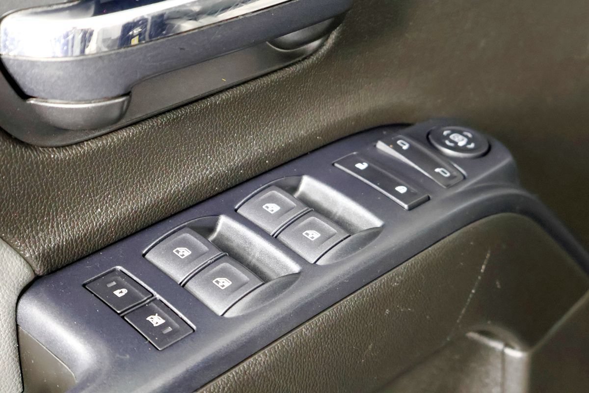 Used 2018 Chevrolet Silverado 2500 W/T w/ WT Fleet Convenience Package RWD image 19