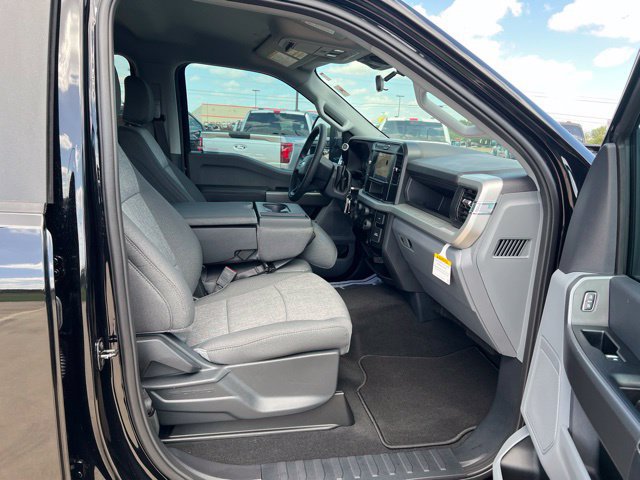 New 2026 Ford F250 XL w/ STX Appearance Package AWD/4WD image 22