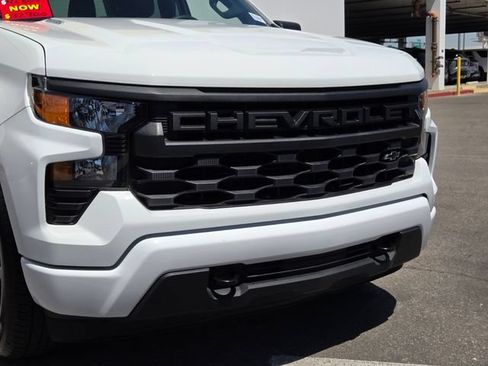 Certified 2025 Chevrolet Silverado 1500 Custom RWD image 8