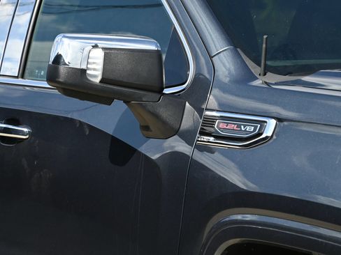 Used 2020 GMC Sierra 1500 Denali w/ Denali Ultimate Package AWD/4WD image 8