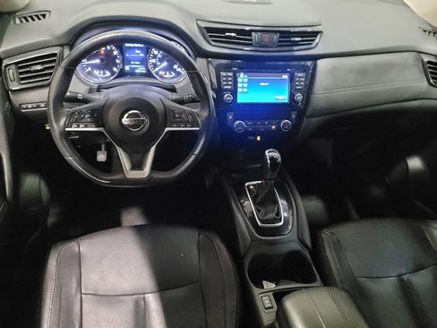 Used 2017 Nissan Rogue SL w/ SL Premium Package image 22