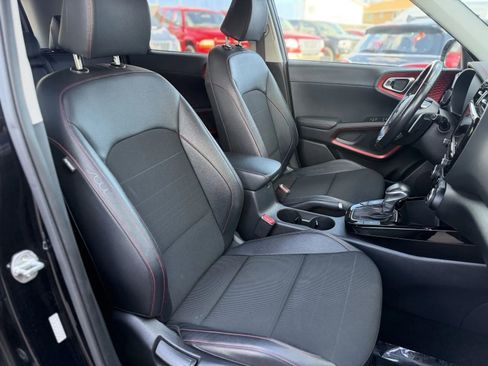 Used 2020 Kia Soul GT-Line Turbo image 19