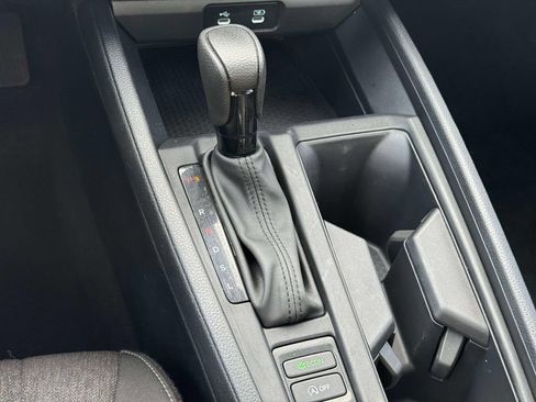 Used 2025 Honda Accord SE image 29